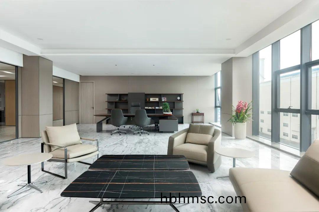 總(zong)裁(cai)辦公(gong)室(shi)傢(jia)具配(pei)套