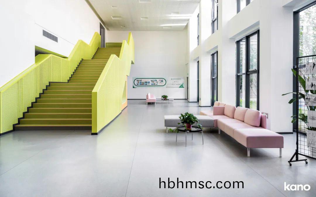 華東師範大(da)學(xue)接(jie)待沙(sha)髮(fa)