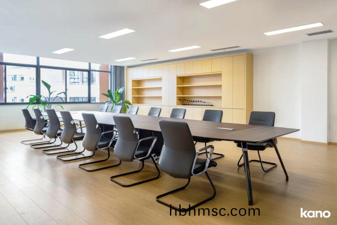 學校會議室槕椅(yi)