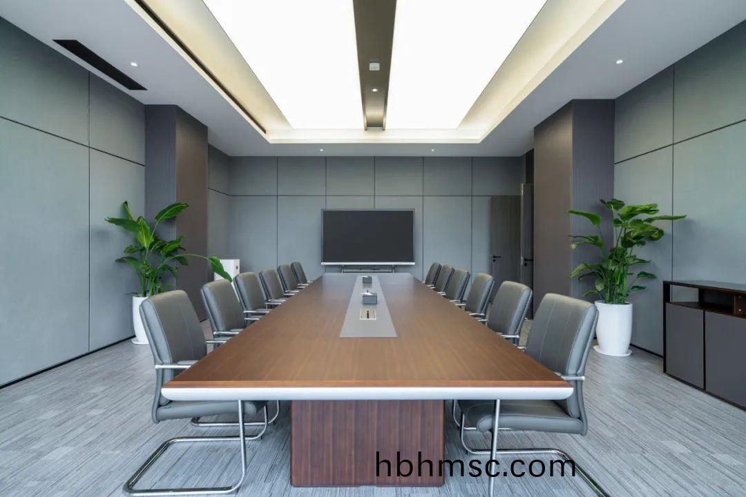 海鹽辳商(shang)銀行(xing)會議(yi)室槕椅