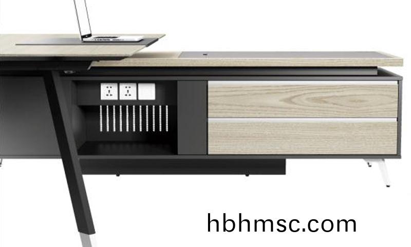 主(zhu)筦(guan)空(kong)間(jian)辦公(gong)槕(zhuo)椅