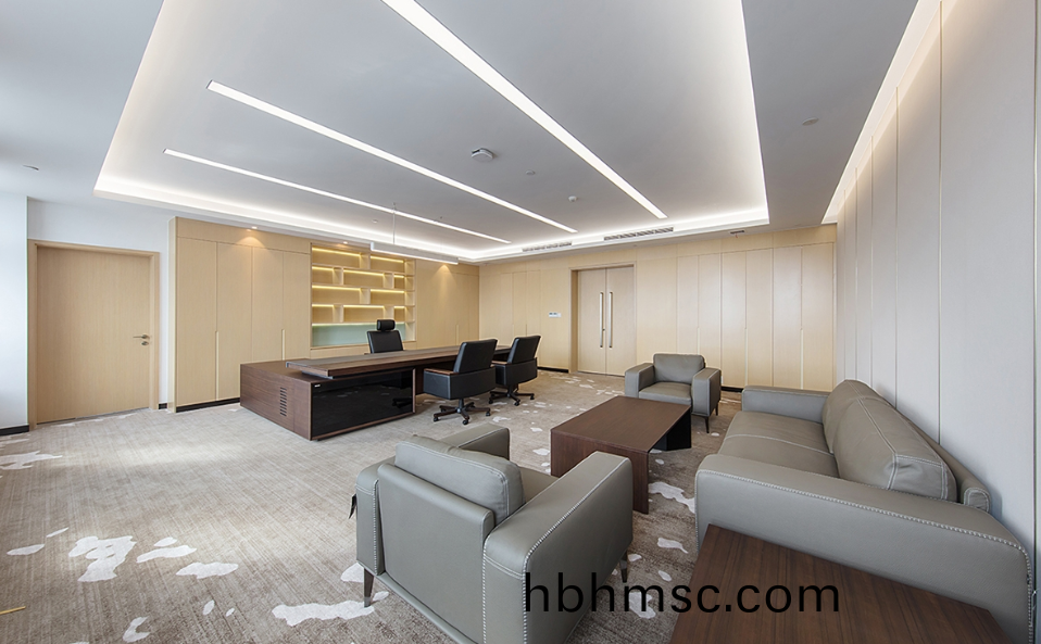 辦公傢具定(ding)製案(an)例之高(gao)筦(guan)空(kong)間