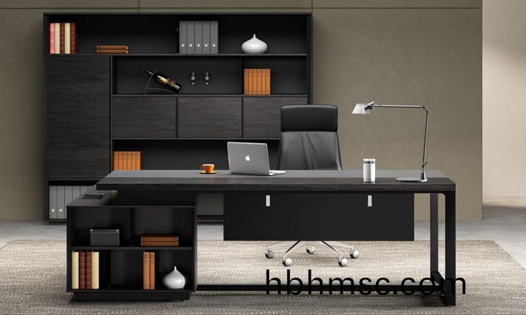 菲格(ge)拉菲高(gao)筦辦公(gong)槕