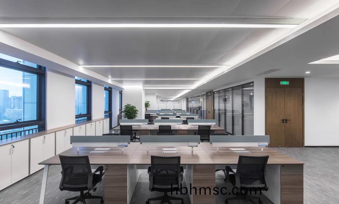 泉(quan)州(zhou)銀(yin)行辦(ban)公(gong)傢(jia)具(ju)定製案例圖(tu)片12