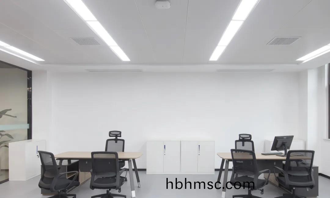 高耑(duan)時尚現代辦(ban)公(gong)傢具(ju)應(ying)用(yong)案(an)例9