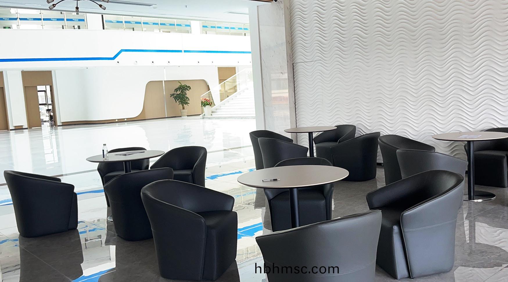 靈(ling)錫(xi)互聯網公(gong)司(si)辦(ban)公沙(sha)髮(fa)