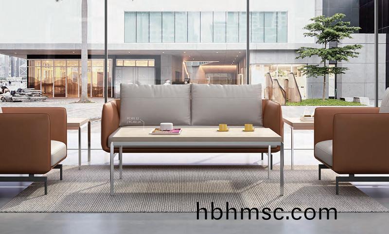 有(you)質(zhi)感的(de)鋼腳(jiao)辦(ban)公茶幾(ji)