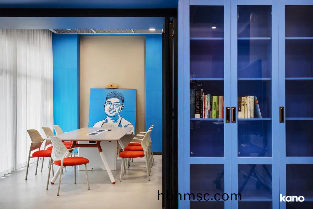 大(da)學會議槕椅(yi)廠傢(jia)