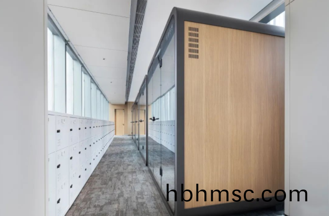 中集産(chan)城(cheng)辦(ban)公傢具案例之員(yuan)工辦(ban)公區