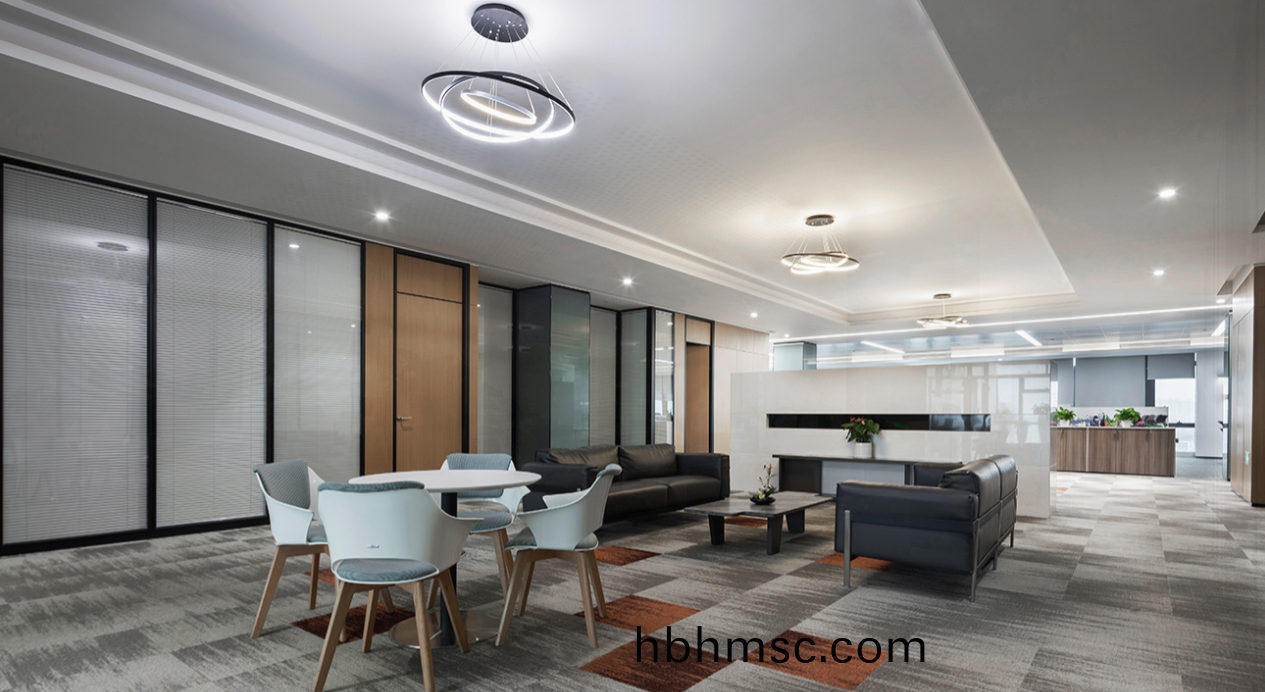 上(shang)市(shi)公(gong)司辦(ban)公(gong)傢(jia)具(ju)配(pei)套解決(jue)方案之休(xiu)閑(xian)洽(qia)談區