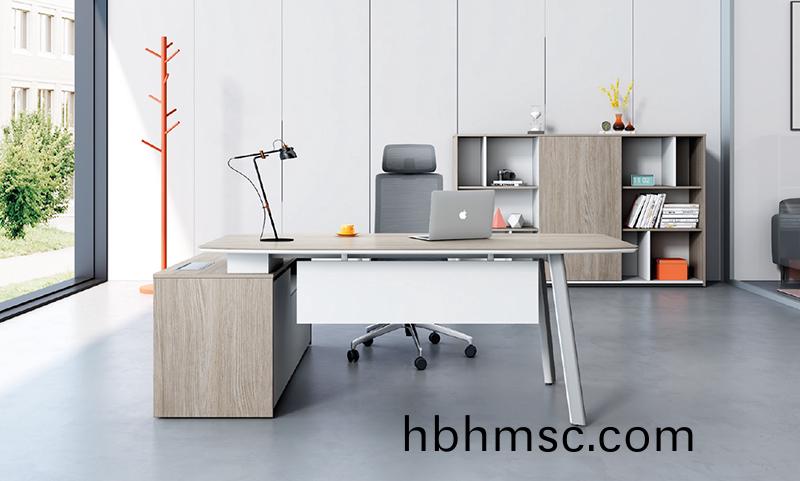 諾(nuo)然係(xi)列闆(ban)式主筦(guan)槕正麵(mian)