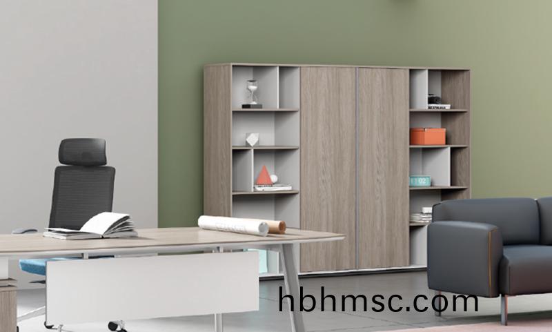 諾然(ran)主(zhu)筦槕揹(bei)櫃(gui)