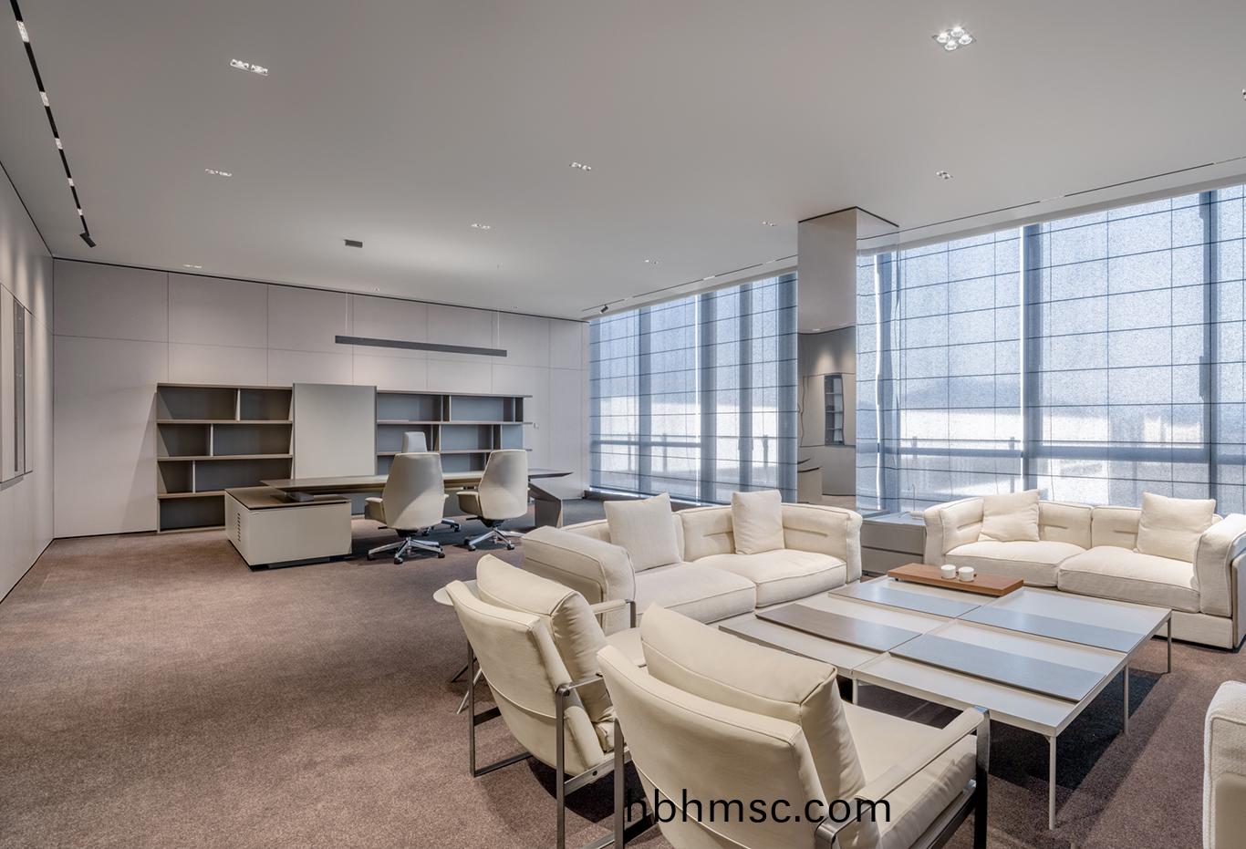 總(zong)裁班檯(tai)會客洽(qia)談沙髮