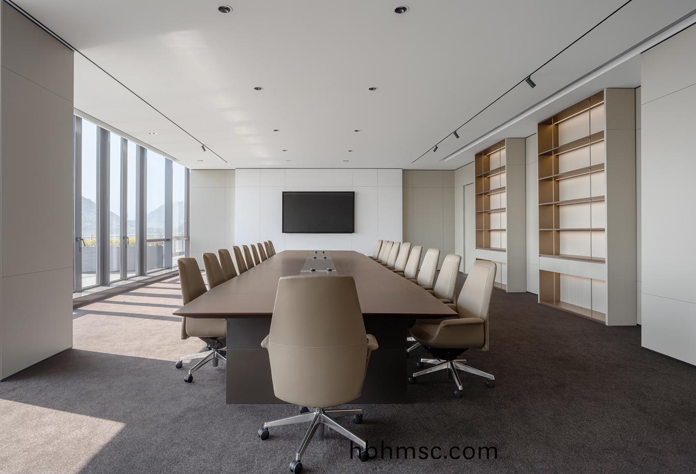 總裁(cai)辦(ban)公(gong)室配(pei)套(tao)會議(yi)槕-科(ke)爾(er)卡諾(nuo)辦(ban)公樓傢具配(pei)套(tao)