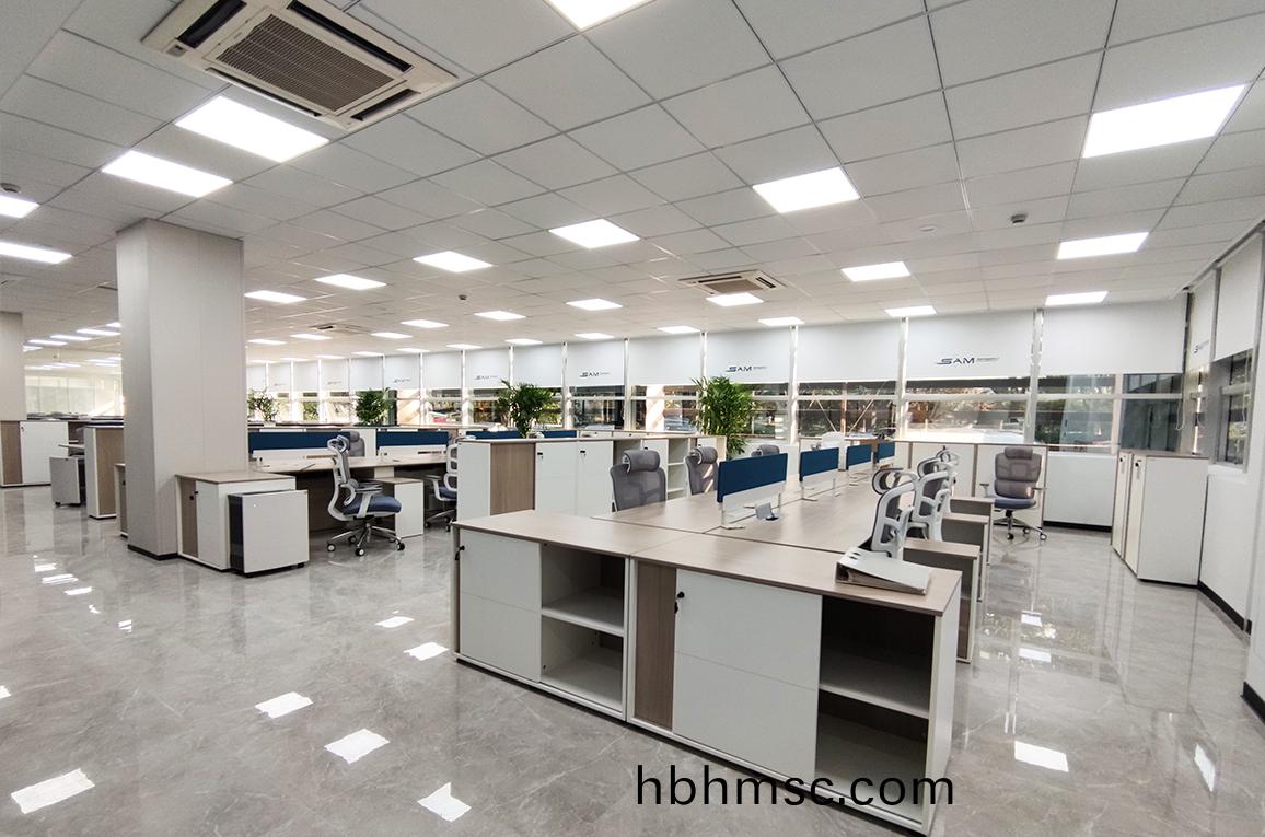 外資企(qi)業辦公傢具(ju)採購定(ding)製(zhi)之員工(gong)區(qu)