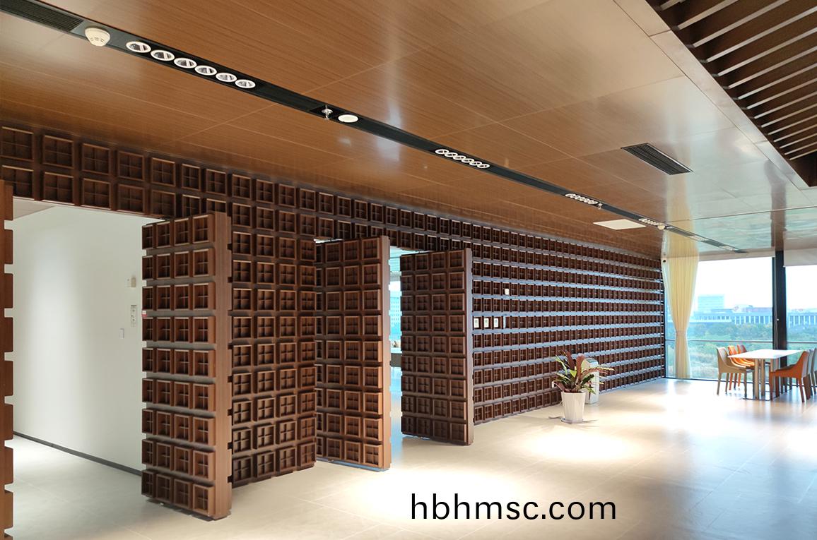 大型(xing)集糰(tuan)公(gong)司(si)辦公傢(jia)具採購案(an)例之(zhi)餐廳